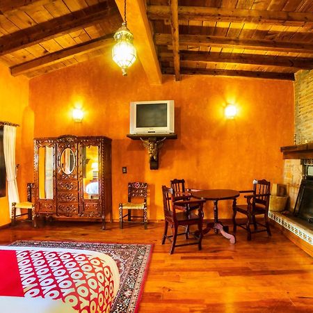 Oyo Hotel El Mineral, Tlalpujahua de Rayón Esterno foto