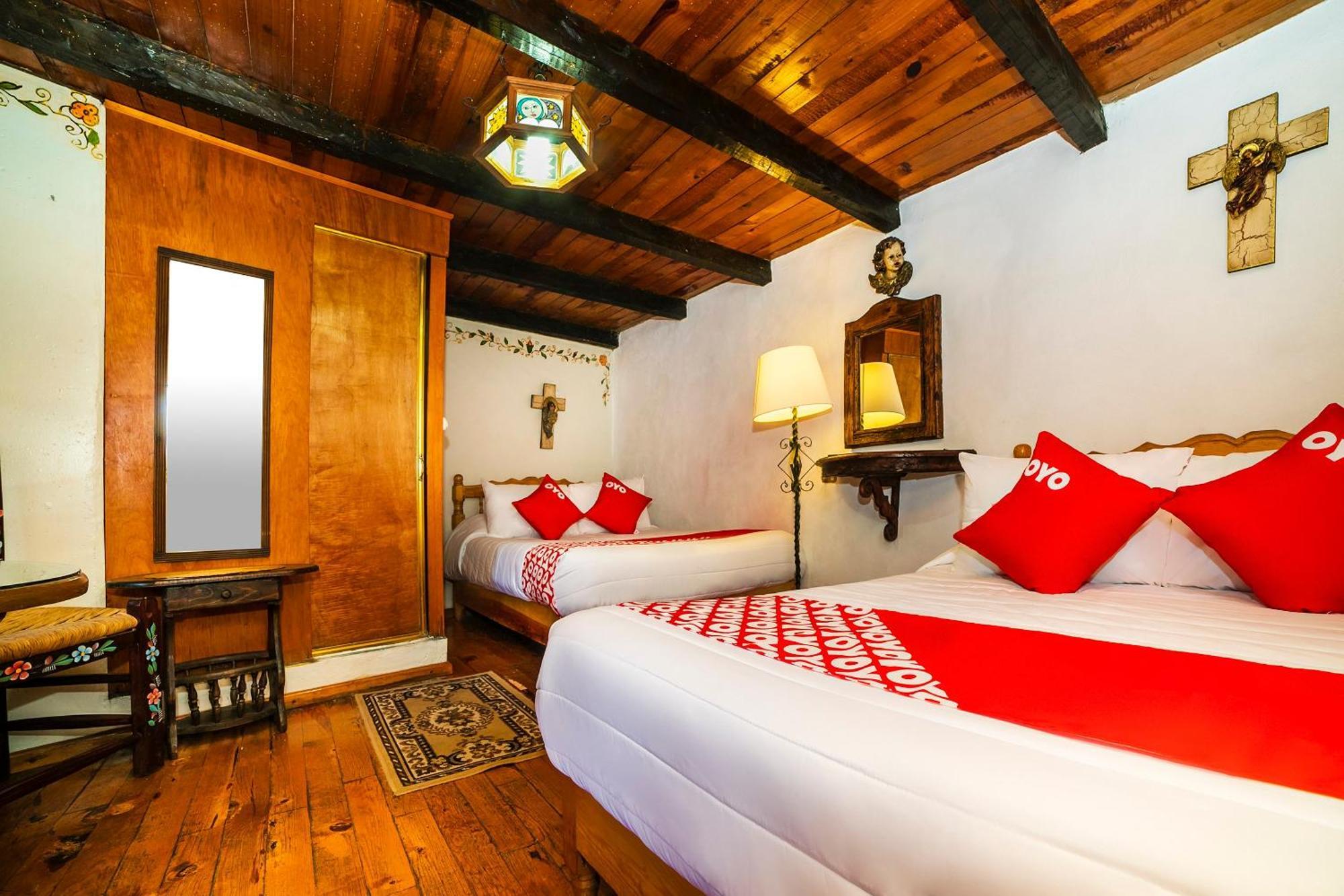 Oyo Hotel El Mineral, Tlalpujahua de Rayón Esterno foto